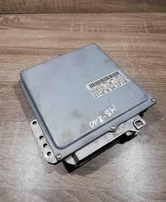 Mercedes-Benz E W210 Engine control unit/module ECU A0175459032 0281001230