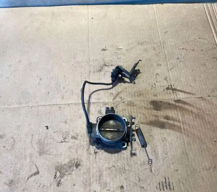 Mercedes-Benz E W124 Throttle valve 0021400653