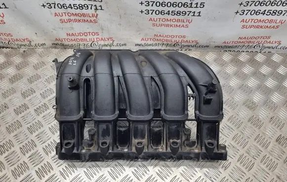 Volkswagen Jetta V Intake manifold 07K133201F