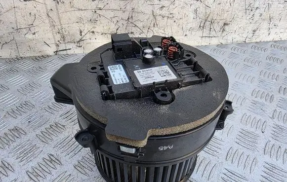 BMW 5 G30 G31 Heater fan/blower 0130309508 DK409006 F011500123