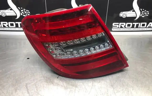 Mercedes-Benz C W204 Rear/tail lights A2048206264