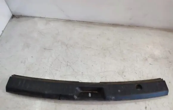 Hyundai Santa Fe Trunk/boot sill cover protection