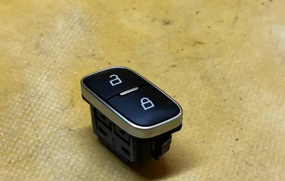 Ford Escape IV Central locking switch button JX7T14017BA