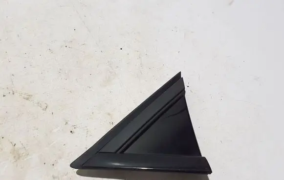 Volvo C40 Rear door trim (molding) 32368584