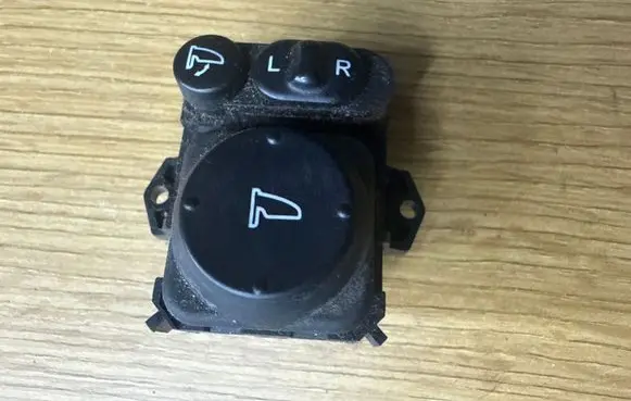Honda Civic Wing mirror switch SMGE110
