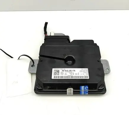Porsche Taycan 9J1 Bluetooth control unit module 9J1907018AH