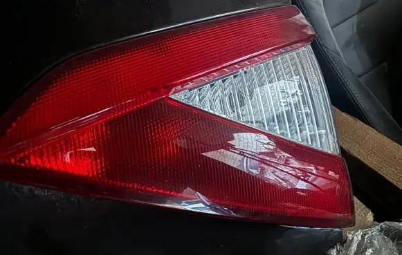 Maserati GranTurismo Tailgate rear/tail lights 231568