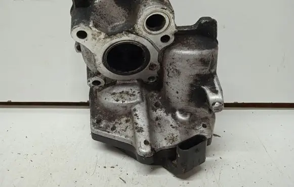 Mercedes-Benz C W204 EGR valve A6511400360
