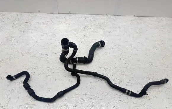 BMW 2 F22 F23 Engine coolant pipe/hose 8662840