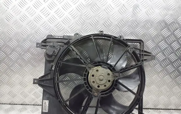 Renault Clio II Fan set 