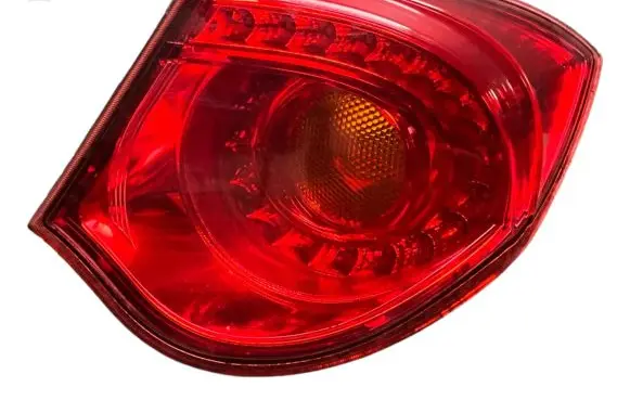Alfa Romeo Giulietta Rear/tail lights 50513612 02041099900010