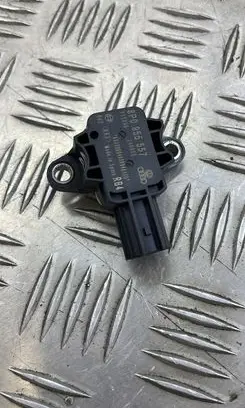 Audi A4 S4 B7 8E 8H Airbag deployment crash/impact sensor 8P0955557