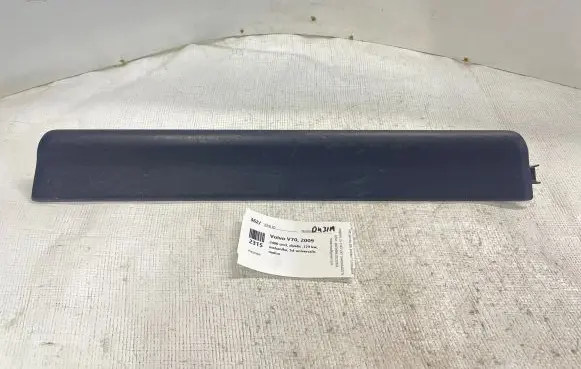 Volvo V70 Front sill trim cover 31250823