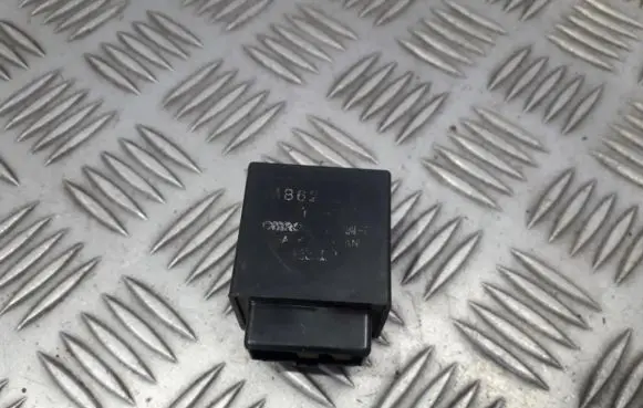 Mitsubishi Pajero Other relay MB622327