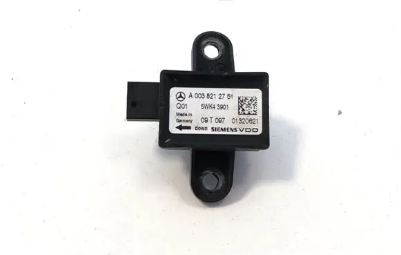 Mercedes-Benz GL X164 Airbag deployment crash/impact sensor A0038212751