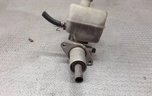 Chrysler PT Cruiser Master brake cylinder 