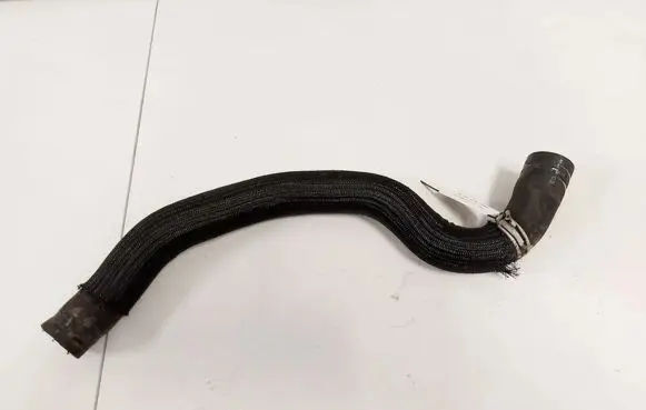 Nissan Qashqai Engine coolant pipe/hose