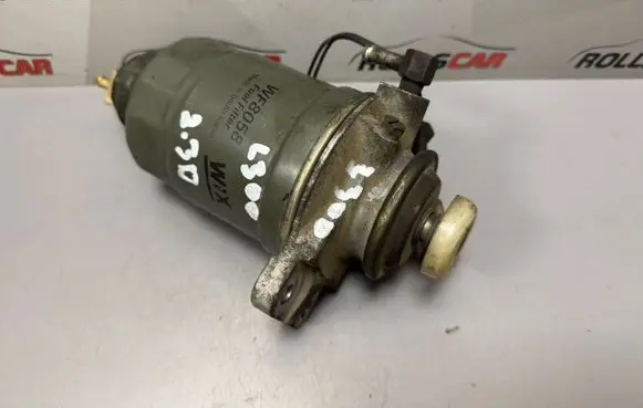 Mitsubishi L300 Fuel filter housing WF8058