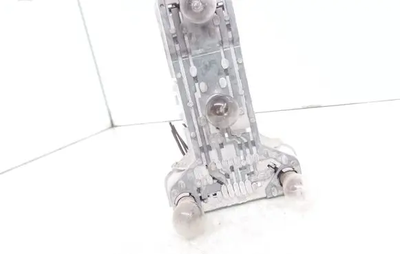 Volkswagen PASSAT B5 Tail light bulb cover holder 3B5945257