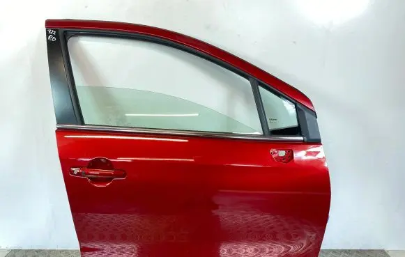 Suzuki SX4 S-Cross Front door