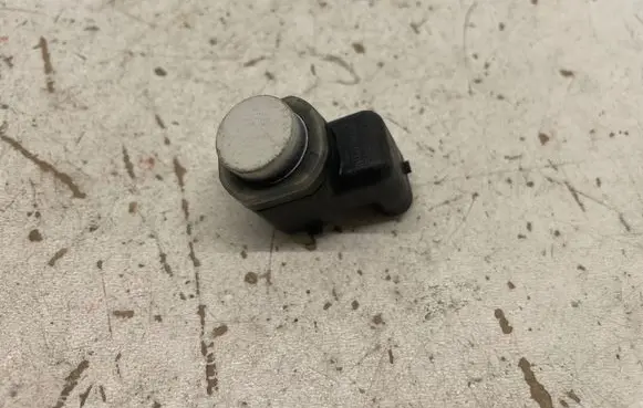 BMW 5 F10 F11 Parking PDC sensor 9270497 2012112256