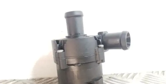 Skoda Octavia Mk3 (5E) Electric auxiliary coolant/water pump 5G0965567