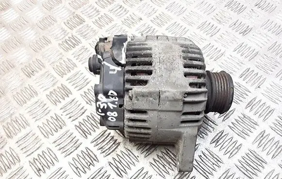Hyundai i30 Generator/alternator 2655475 373002a110