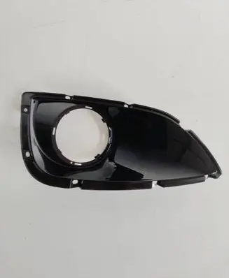 Hyundai ix35 Front fog light trim/grill 865852Y000