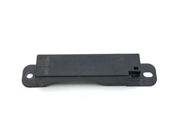 Mercedes-Benz GL X166 Keyless (KESSY) go control unit/module A1668200075 33503401