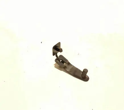 Nissan X-Trail T32 Floor mat clip fixing clamp 