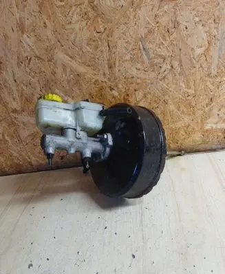 Skoda Fabia Mk1 (6Y) Brake booster 6Q1612105Q