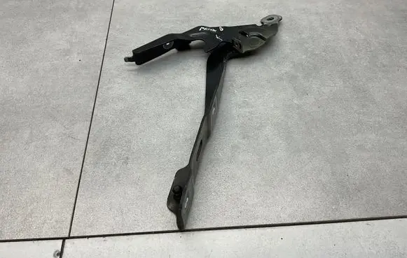 Opel Mokka B Engine bonnet/hood hinges 9834812480