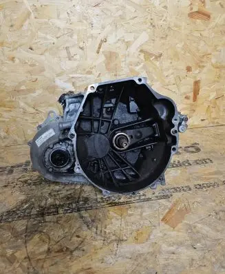 Manual 6 speed gearbox
