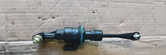 KIA Rio Clutch slave cylinder