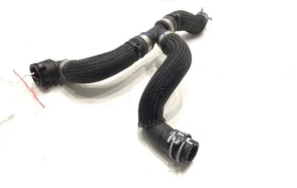 Renault Trafic III (X82) Engine coolant pipe/hose 215017718R