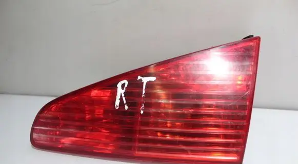 Peugeot 607 Rear/tail lights