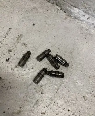 Land Rover Discovery 3 - LR3 Tappets lifter 