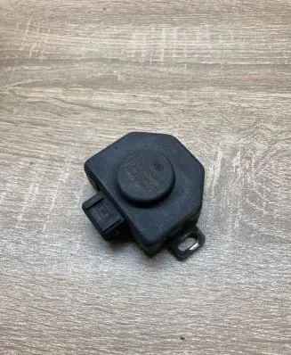 BMW 3 E36 Throttle valve position sensor 0280120302