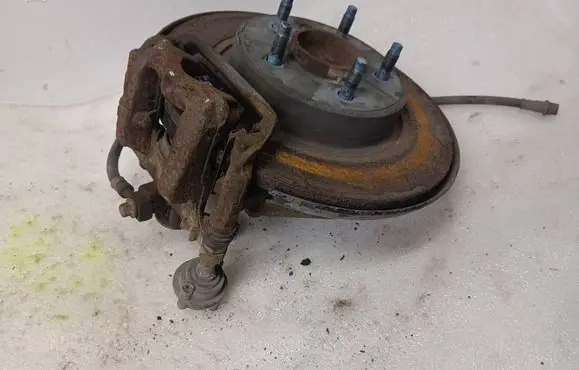 Opel Ampera Rear wheel hub