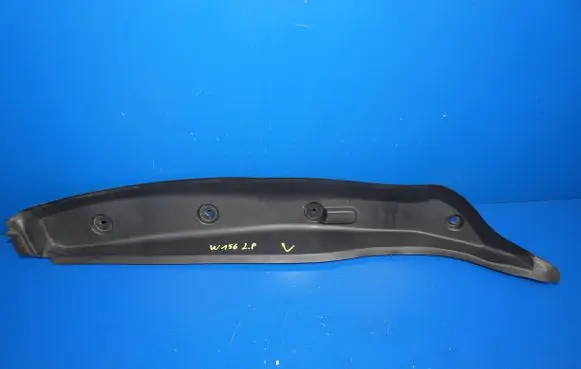 Mercedes-Benz GLA W156 X156 Front arch trim A1568890125