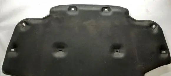 Engine bonnet/hood sound/heat insulation