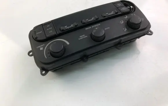 Chrysler Voyager Interior fan control switch P05005004AG