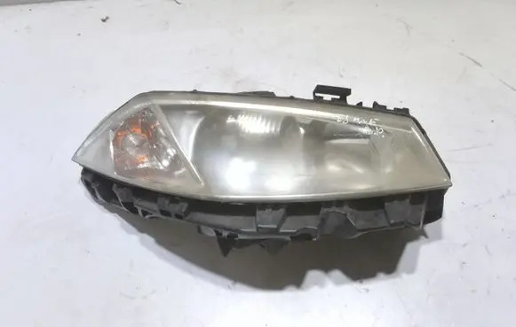 Renault Megane II Headlight/headlamp