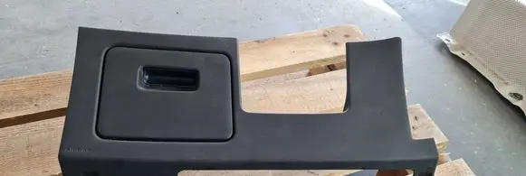 Dashboard lower bottom trim panel