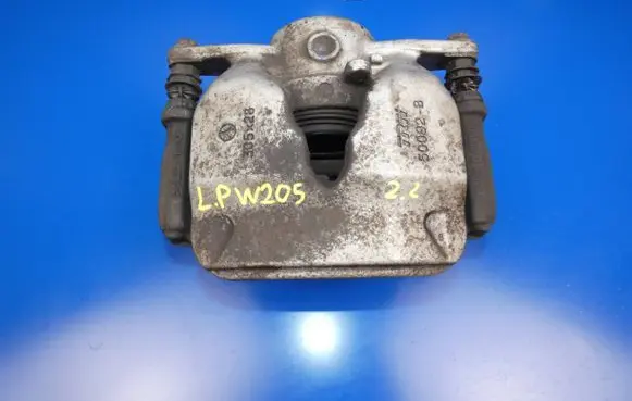 Mercedes-Benz C W205 Front brake caliper 