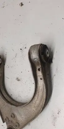 Mercedes-Benz E W211 Front upper control arm/wishbone 2113306707