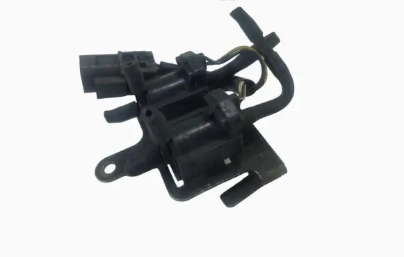 Nissan Terrano Turbo solenoid valve AESU127