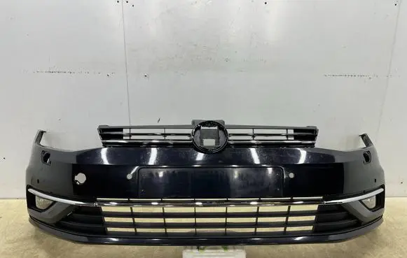 Volkswagen Golf VII Front bumper 5G0807221FL