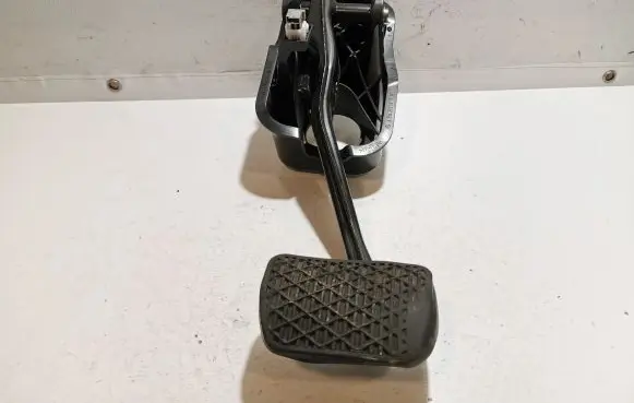 Brake pedal
