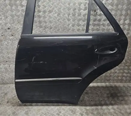 Mercedes-Benz ML W164 Rear door 